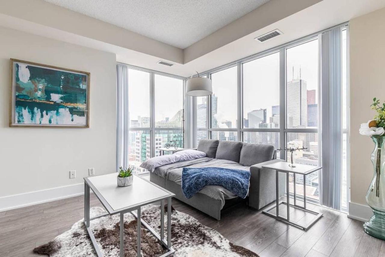 Stunning Views Of Downtown - Luxury High Rise With King Bed! Villa Toronto Dış mekan fotoğraf