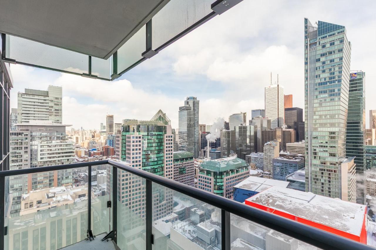 Stunning Views Of Downtown - Luxury High Rise With King Bed! Villa Toronto Dış mekan fotoğraf